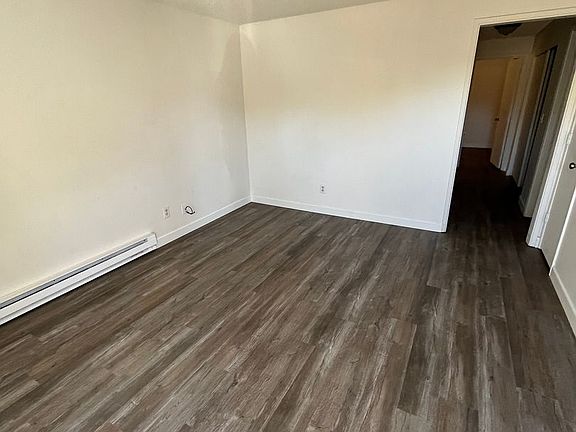 3rd image of 158 Seroba Cir APT 2