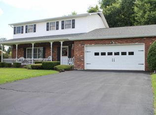150 Collingwood Dr, Bristol, TN 37620