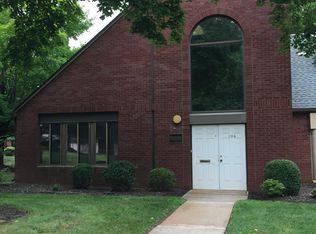 104 Tamarack Cir, Skillman, NJ 08558