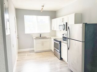 702 S 17th Ave APT 8, Hollywood, FL 33020
