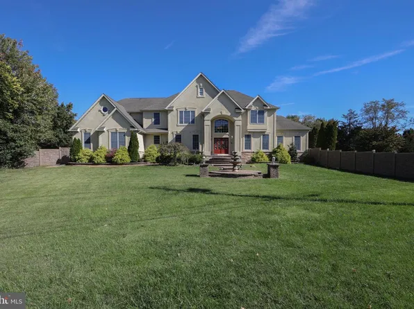 236 Egg Harbor Rd, Sewell, NJ 08080