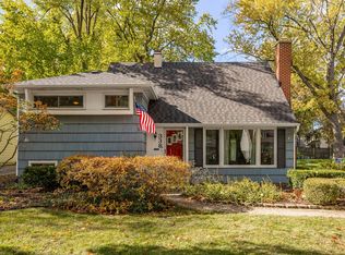 338 S Highland Ave, Lombard, IL