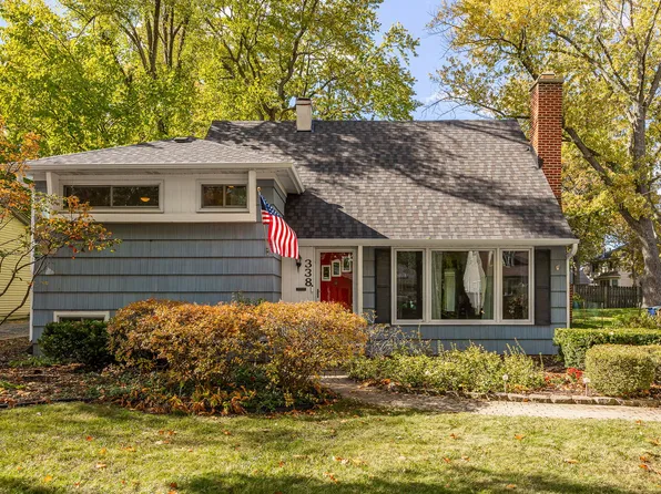 338 S Highland Ave, Lombard, IL 60148