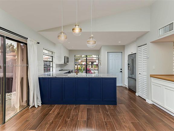 5th image of 11335 SW 133rd Ct #52-1