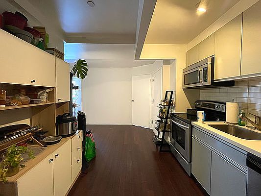1st image of 286 Stanhope St APT 2A
