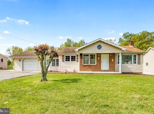 153 Pine Grove Rd, Hanover, PA 17331