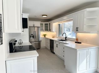 416 The Kingsway, Toronto, ON M9A3V9