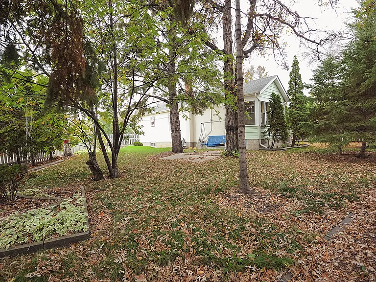 15 Lennox Ave #15 — Photo 18