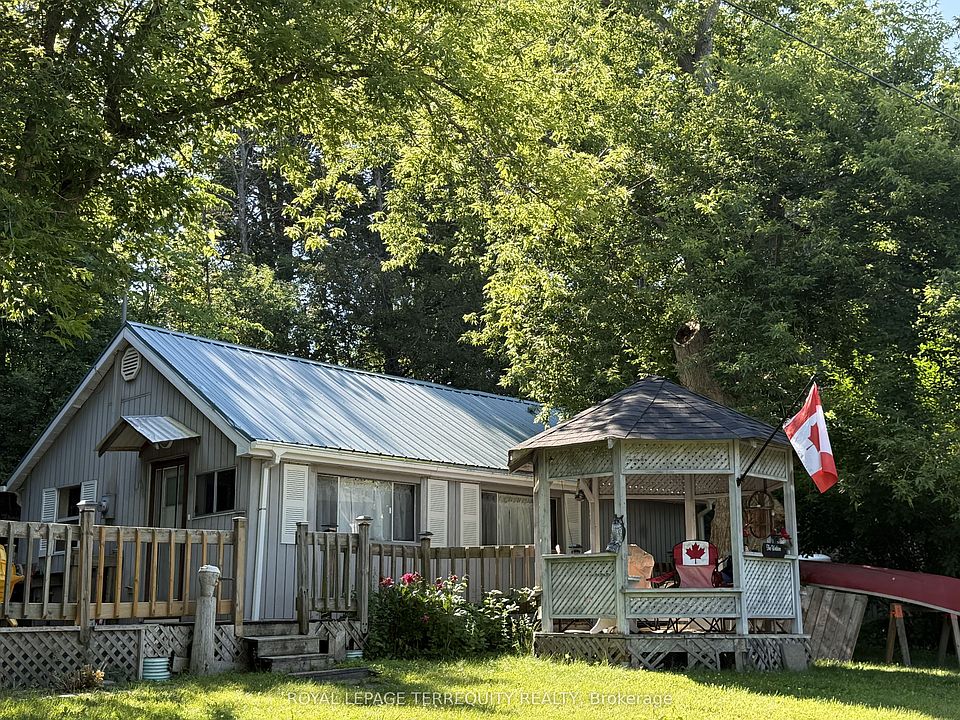 1st image of 675 Haigs Reach Rd
