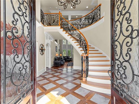 3rd image of 1310 Settles Rd