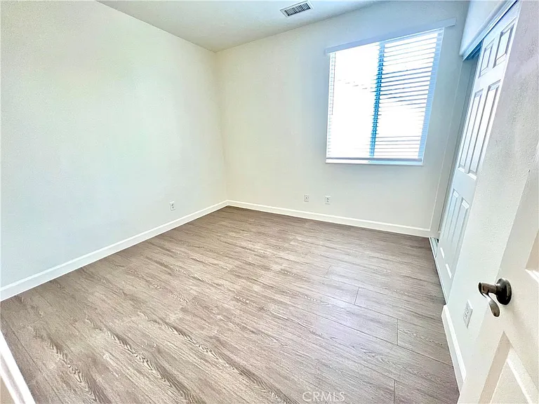 11739 Galewood St — Photo 6