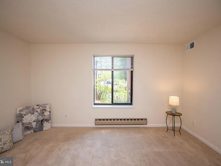 15310 Beaverbrook Ct #89-1B — Photo 21