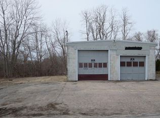 65 Liberty St, Plymouth, MA 02360