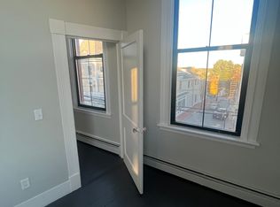 489 Main St #3, Warren, RI 02885