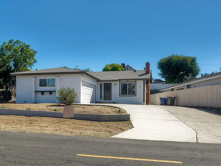 605 Rancho Vista Rd — Photo 37