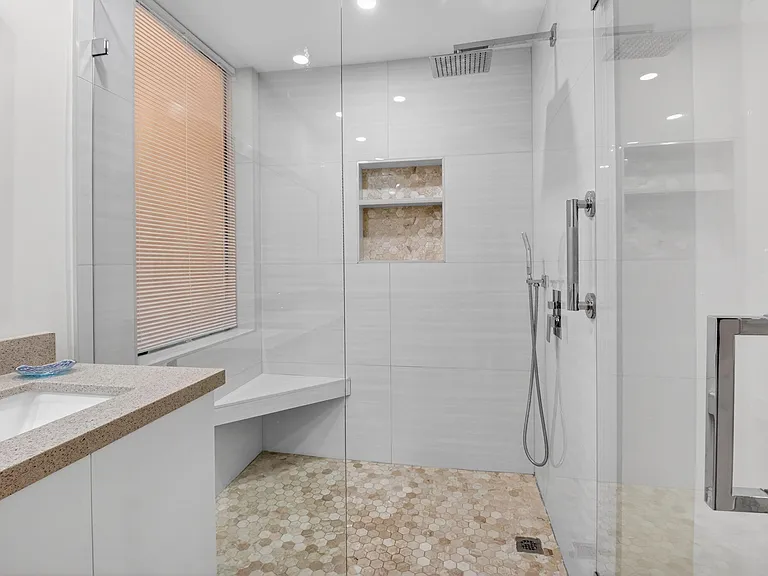 7484 La Paz Blvd #103 — Photo 28