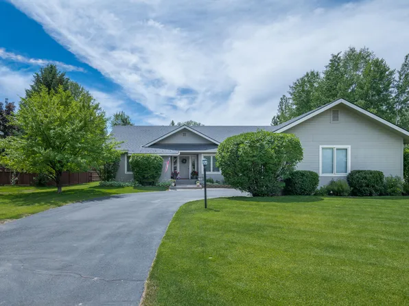 290 Melrose St, Bellevue, ID 83313