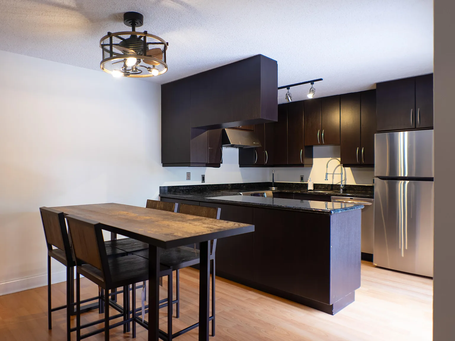 3118 Spanish Wells Dr — Photo 1