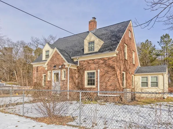 121 Brandon Ave, Springfield, MA 01119