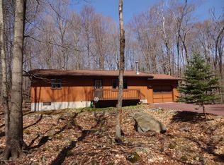 155 Big Bass Dr, Clifton Township, PA 18424