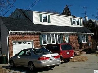 219 N Hickory St, Massapequa, NY 11758