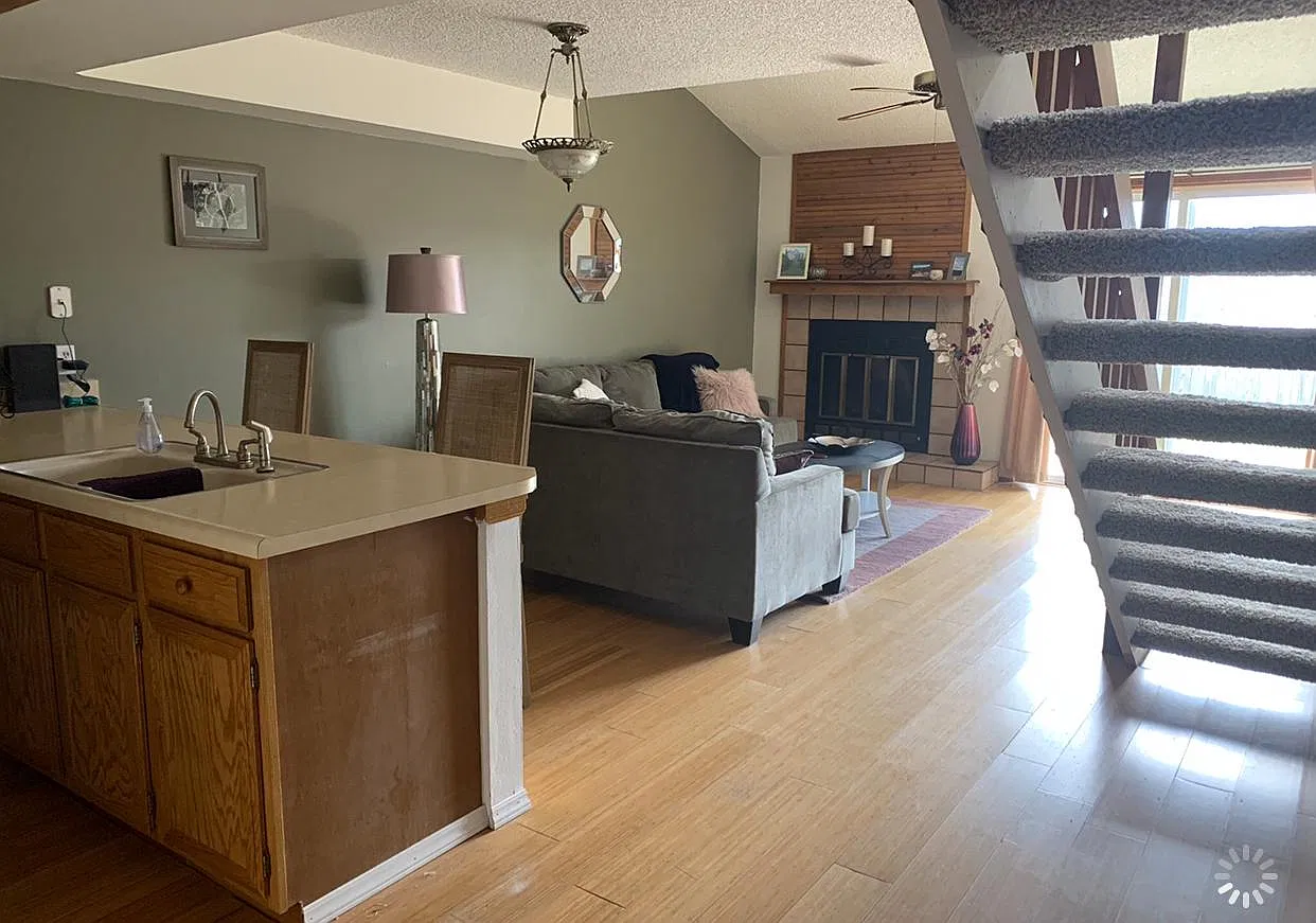 2 bed, 1.5 bath, 1076 sqft, $1,750 — Photo 1