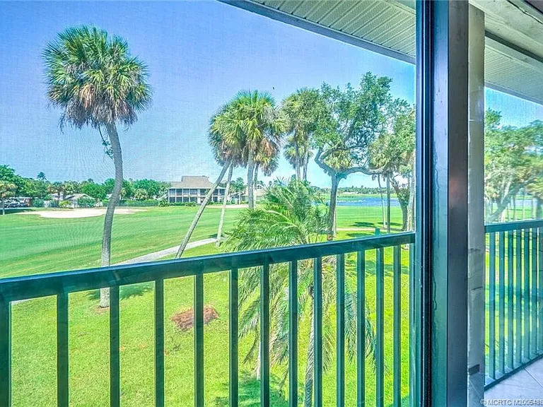 271 NE Edgewater Dr #271 — Photo 12