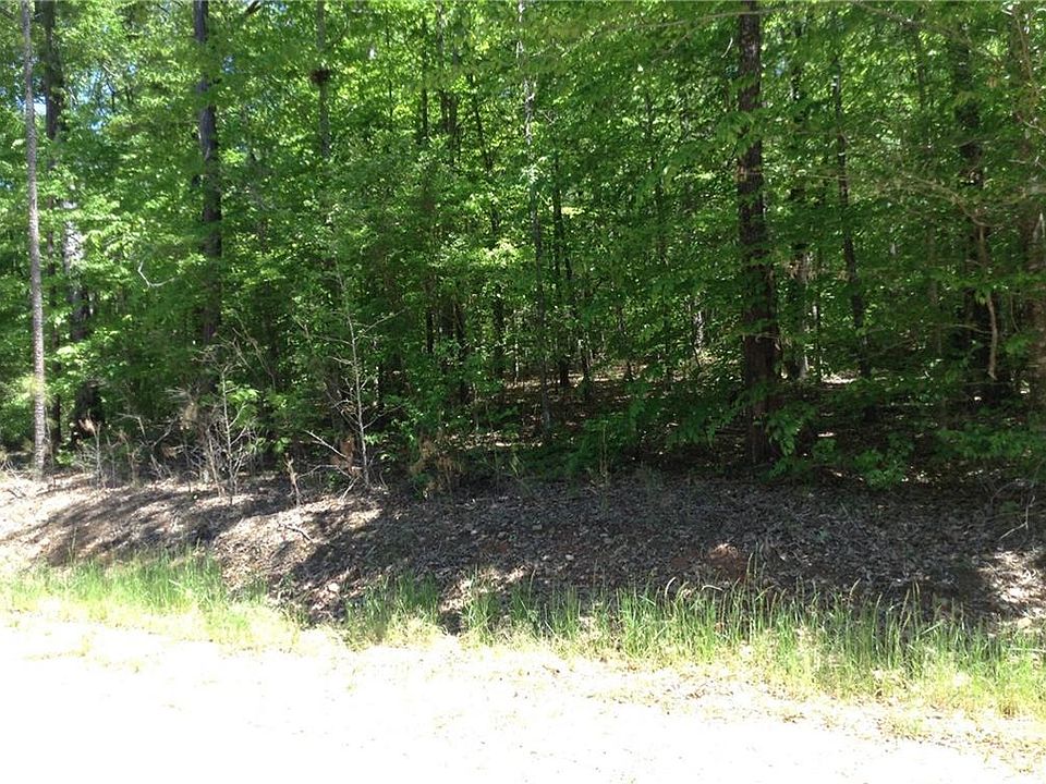 2nd image of 36 Lee Rd #353