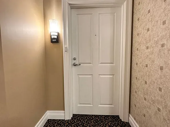 500 Grant St E #1502, Minneapolis, MN 55404