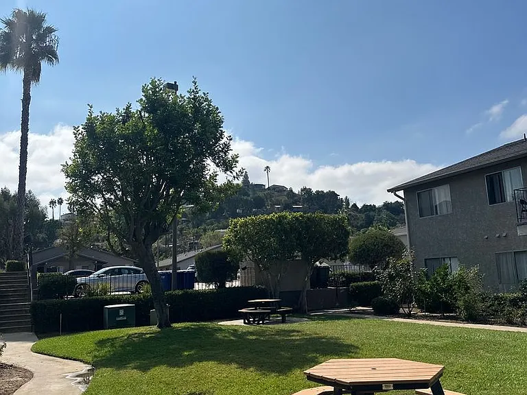 Heights Square Apartments! — Photo 30