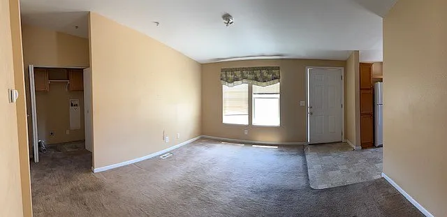 345 McKinley St — Photo 3