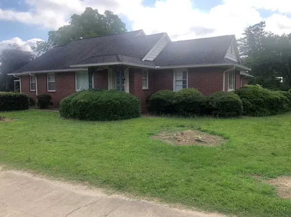 29 Mimms St, Reynolds, GA 31076