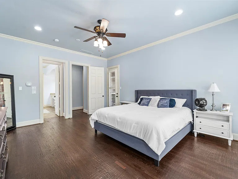 1308 Cotulla Dr — Photo 10