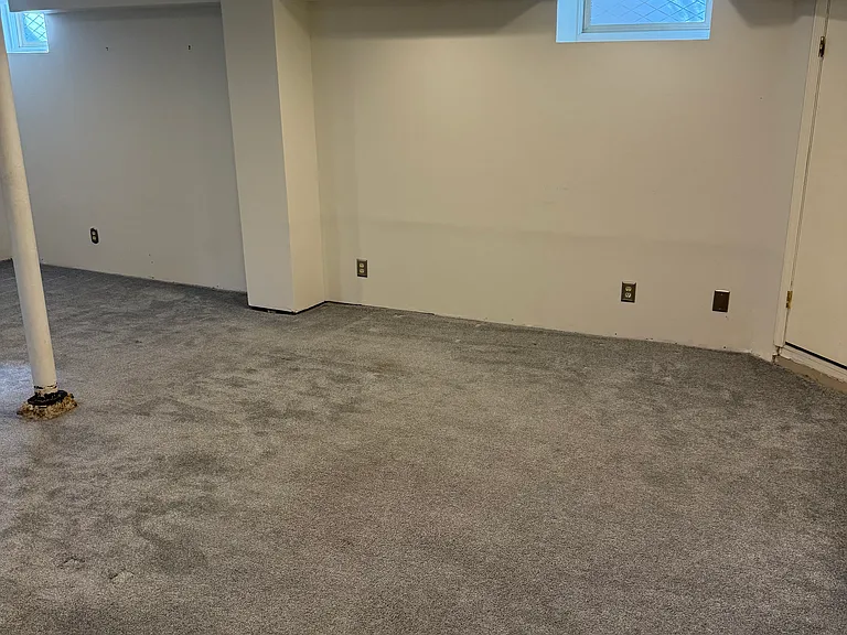 2629 E Broad St — Photo 10