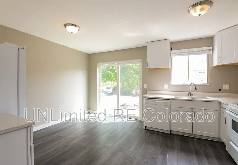 42 N Lansing St — Photo 5