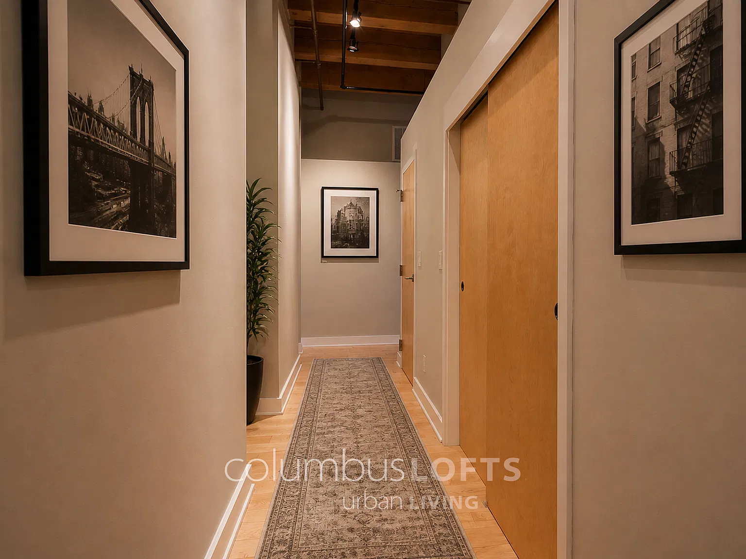 150 E Main St — Photo 3