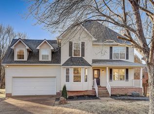 2671 Douglas Ln, Thompsons Station, TN 37179