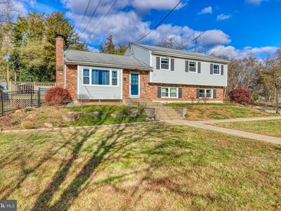 6 Van Gogh Ct, Ewing, NJ, 08618