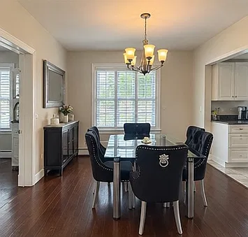 3 bed, 1383 sqft, $3,300 — Photo 3