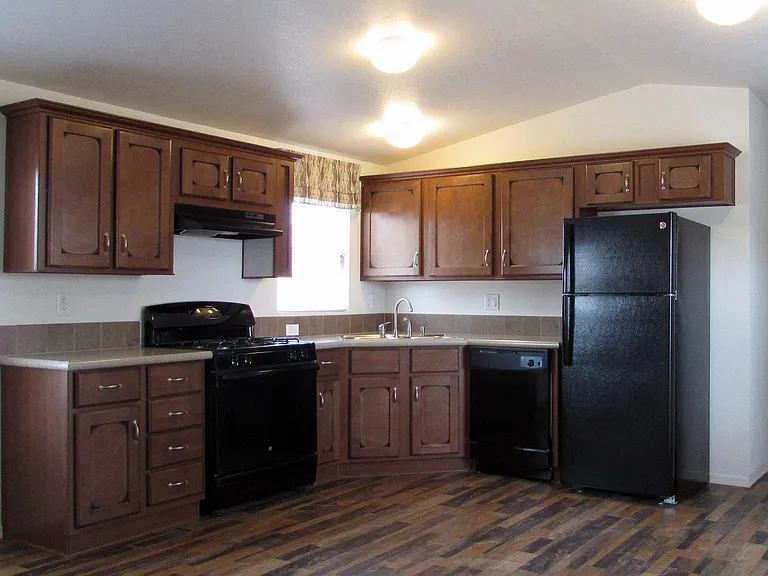 500 Miller Ave — Photo 8