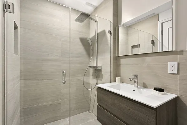 Sold by Citi Habitats | media 29