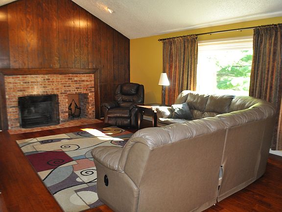 Living room with fireplace