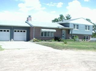 305 Academy Ave, Liberal, KS 67901