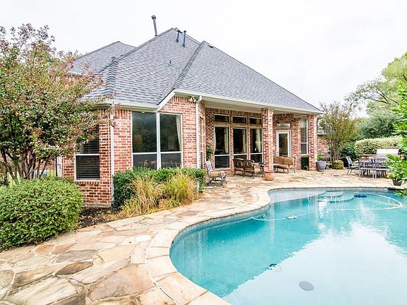 3rd image of 6800 Shalimar Ct