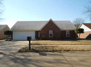 386 Springdale Dr, Marion, AR 72364