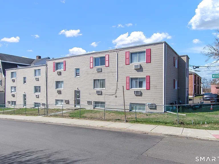 36 Woodbury Ave #2B — Photo 16