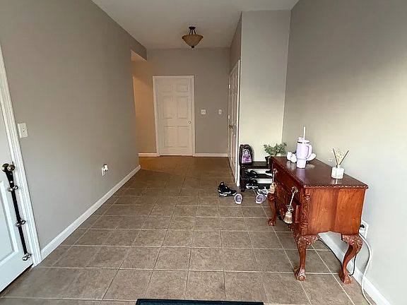 2nd image of 25 Myrtle St #25