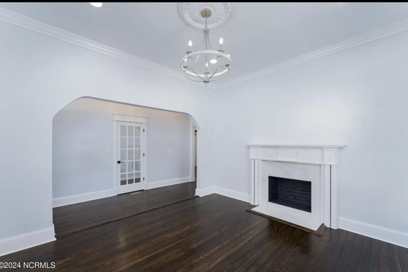 418 Wright St — Photo 4