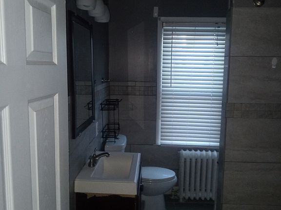 2nd image of 5028 Jefferson Ave Floor 2