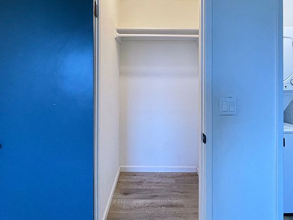 3rd image of 20473 Skyline Rd